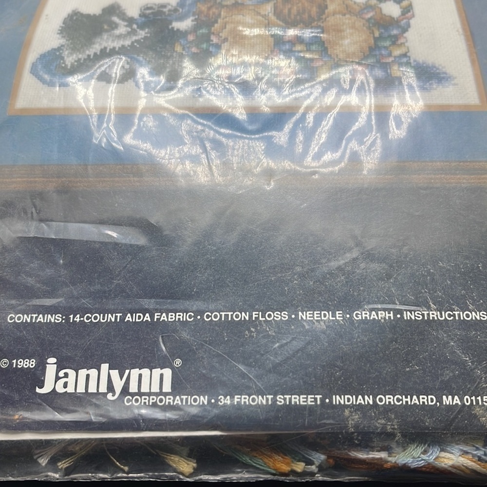 Janlynn Counted Cross Stitch “Little Tease” Puppy and Kitten - Picture 5 of 6